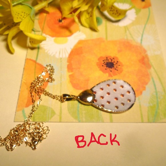 2/$25 NWOT Caved Natural Shell Pendant Tear Drop shell Necklace Weave Pattern - Picture 5 of 6